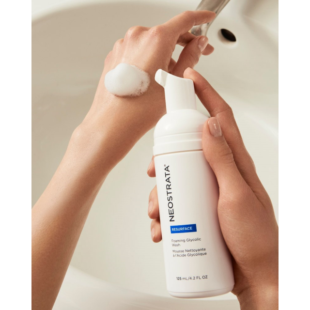 Neostrata F30150 Foaming Glycolic Wash 125Ml